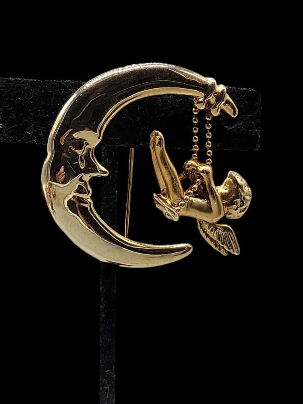 Vintage Danecraft Man on the Moon Brooch Cherub Angel Swinging Gold Tone